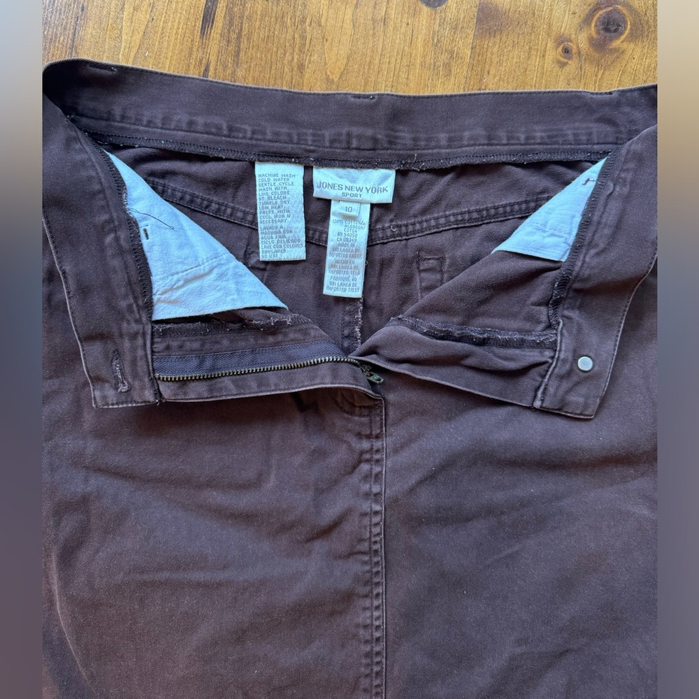 Jones New York Sport, brown skirt, size 10